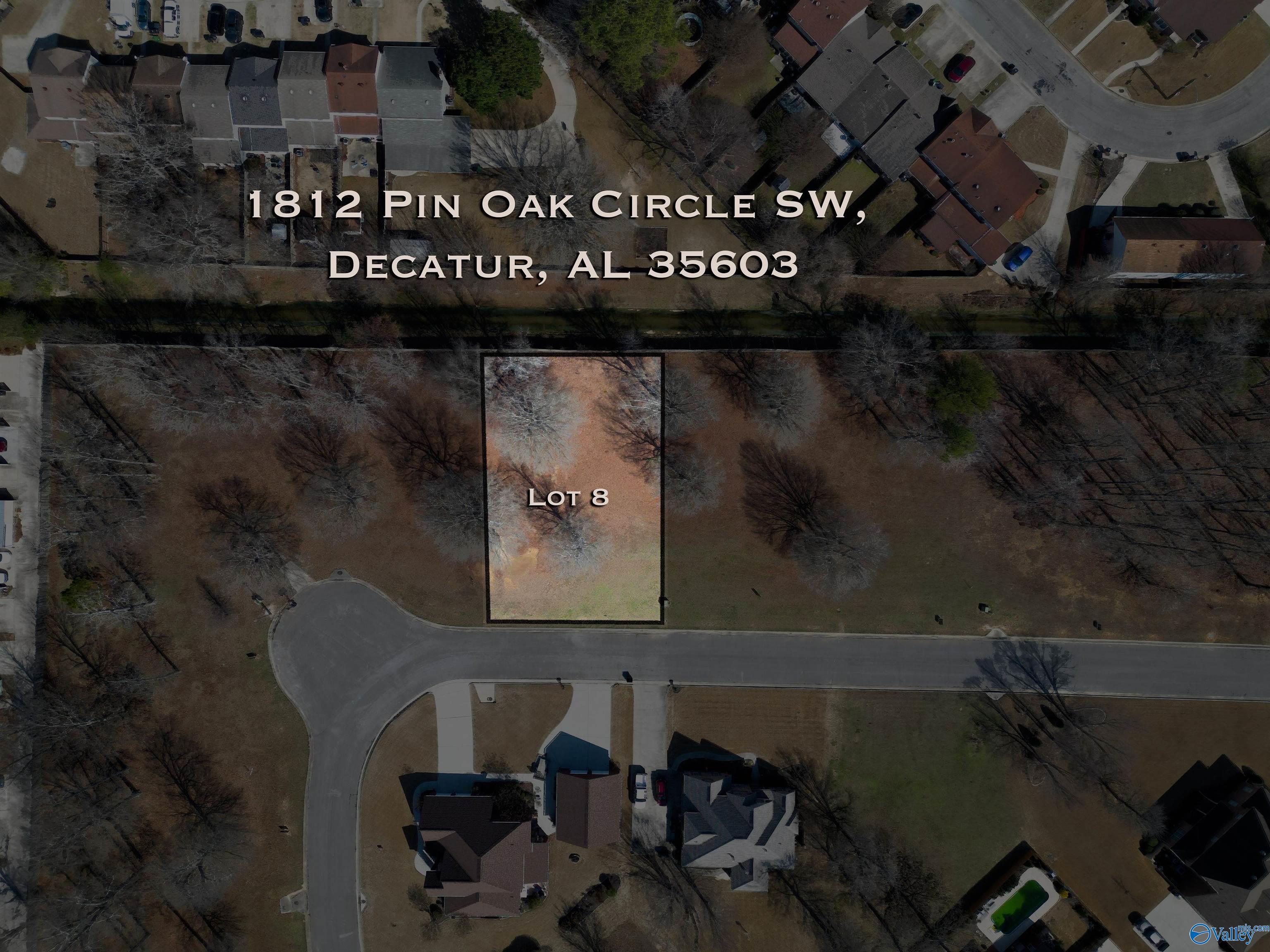 Property: 1812 Pin Oak Circle,Decatur, AL