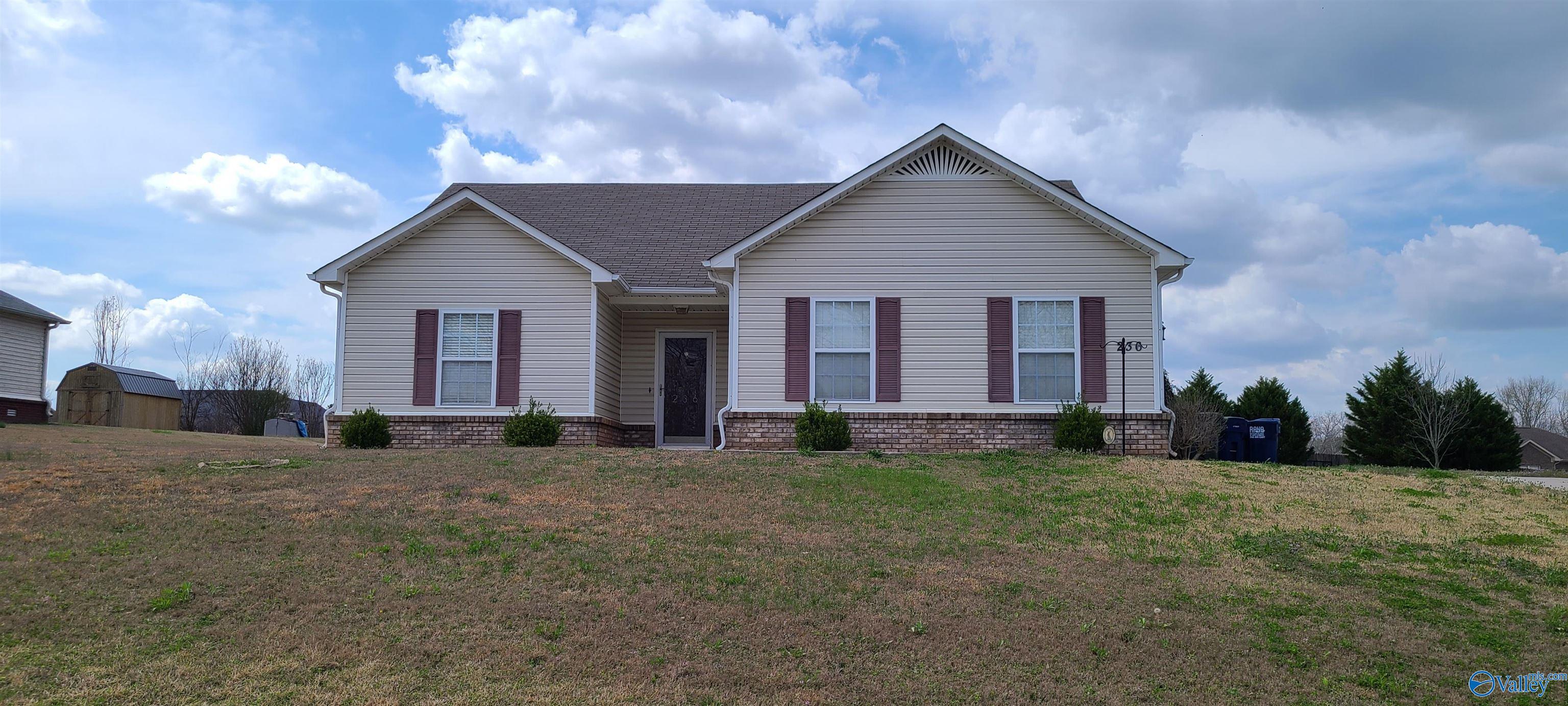 Property: 236 Tanner Point Drive,New Market, AL