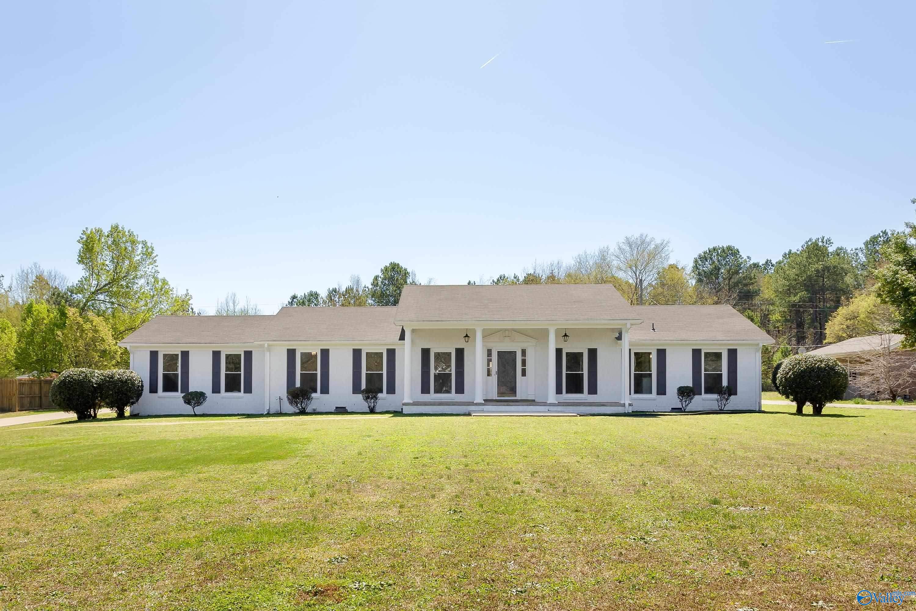 Property: 543 County Road 7,Florence, AL