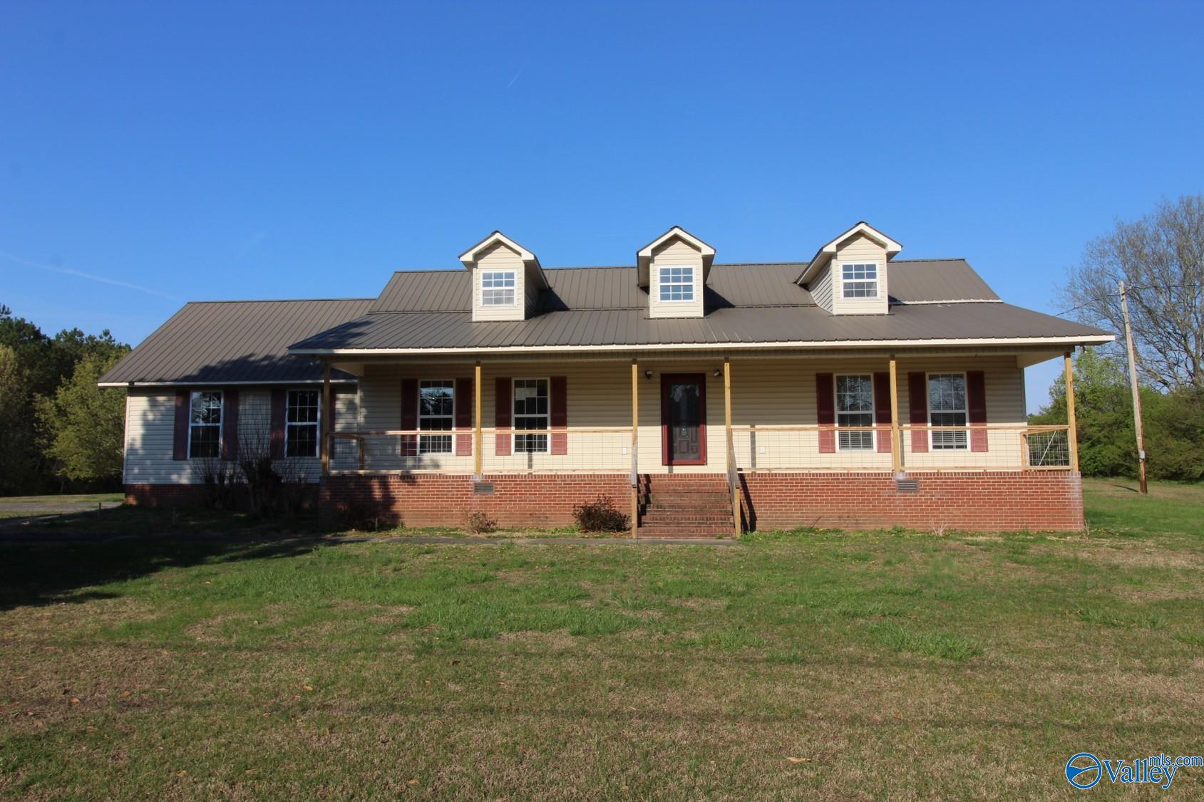 Property: 1127 County Road 419,Section, AL