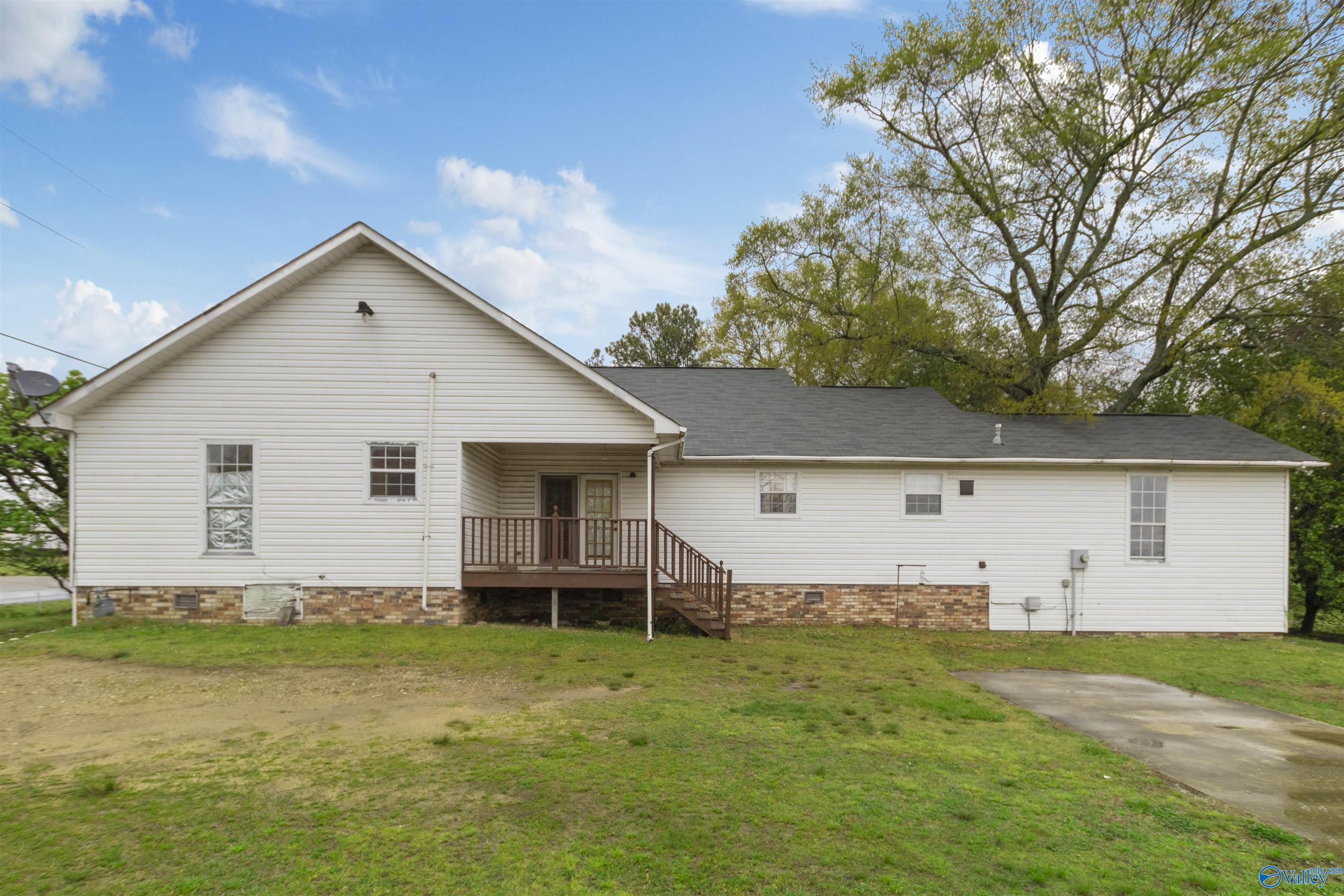 Property: 19141 Alabama Highway 68,Crossville, AL
