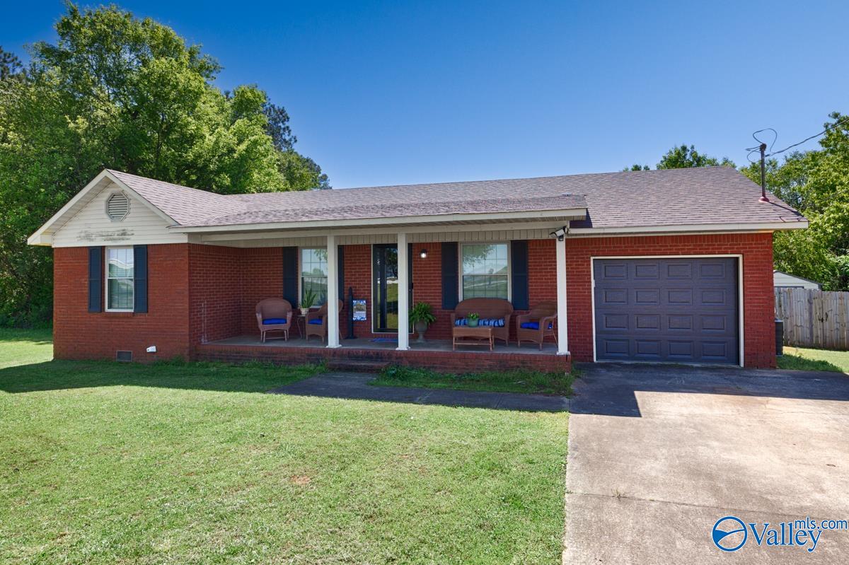 Property: 14458 Brownsferry Road,Athens, AL