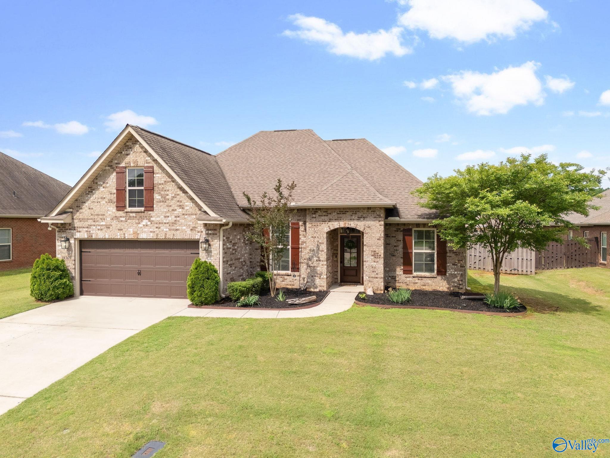 Property: 18369 Red Tail Street,Athens, AL