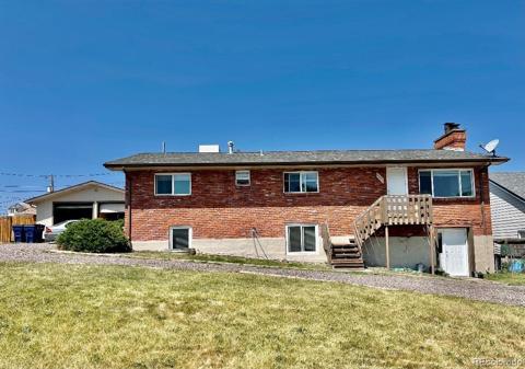 999 S Yarrow Street Lakewood, CO 80226