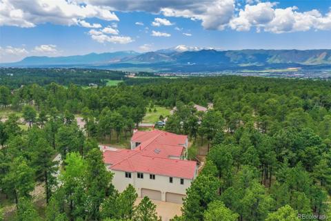 1110  Cambrook Court Monument, CO 80132