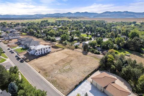 3275 S Newcombe Street Lakewood, CO 80227