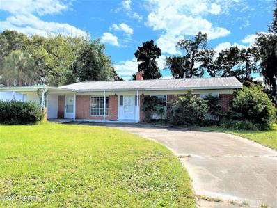 East Palatka, FL home for sale located at 226 River Dr, East Palatka, FL 32131