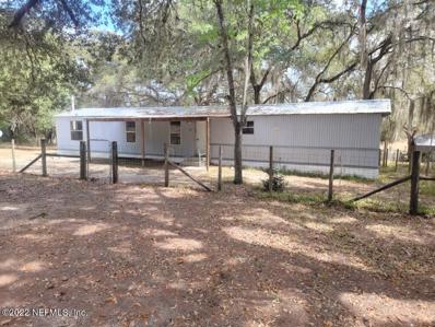 Melrose, FL home for sale located at 112 Palm St, Melrose, FL 32666