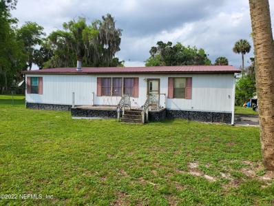 Crescent City, FL home for sale located at 130 Crest Breeze Manor, Crescent City, FL 32112