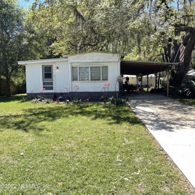 Interlachen, FL home for sale located at 207 Salem St, Interlachen, FL 32148