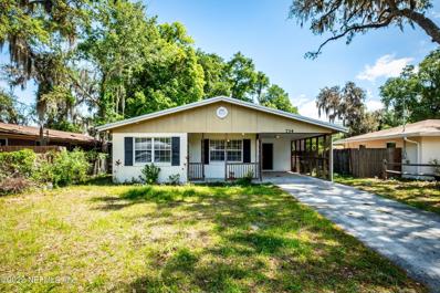 Green Cove Springs, FL home for sale located at 734 Pine Ave, Green Cove Springs, FL 32043