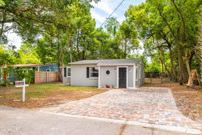Jacksonville, FL home for sale located at 3715 Pine View Cir, Jacksonville, FL 32207