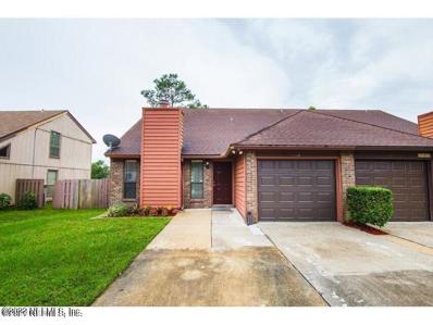 Jacksonville, FL home for sale located at 11708 Fort Caroline Lakes Dr, Jacksonville, FL 32225