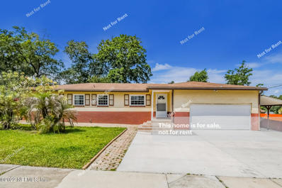 Orange Park, FL home for sale located at 420 Leo Ct, Orange Park, FL 32073
