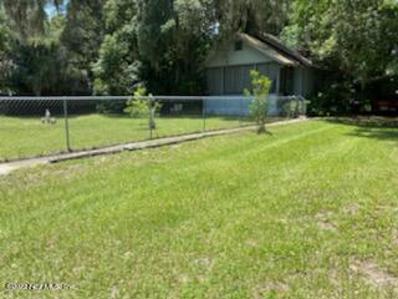 Crescent City, FL home for sale located at 320 S Main St, Crescent City, FL 32112