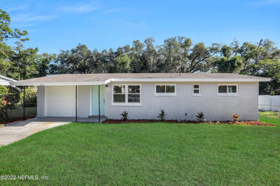 Orange Park, FL home for sale located at 415 E Parkwood Dr, Orange Park, FL 32073