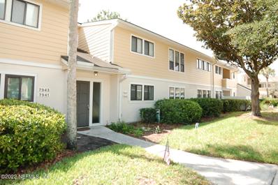 Jacksonville, FL home for sale located at 7945 Los Robles Ct UNIT 7945, Jacksonville, FL 32256