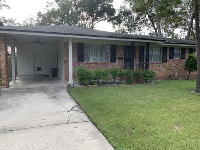 Orange Park, FL home for sale located at 2158 Holly Leaf Ln, Orange Park, FL 32073