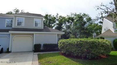 Jacksonville, FL home for sale located at 8574 Sturbridge Cir W, Jacksonville, FL 32244