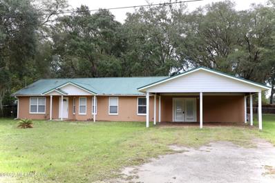 Interlachen, FL home for sale located at 104 Teepee Dr, Interlachen, FL 32148