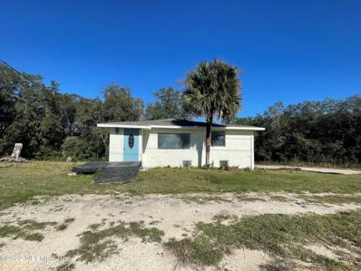 Interlachen, FL home for sale located at 1482 State Road 20, Interlachen, FL 32148