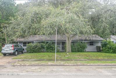 Palatka, FL home for sale located at 1305 Husson Ave, Palatka, FL 32177