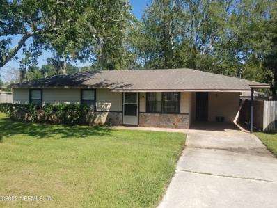 Green Cove Springs, FL home for sale located at 430 Roberts St, Green Cove Springs, FL 32043