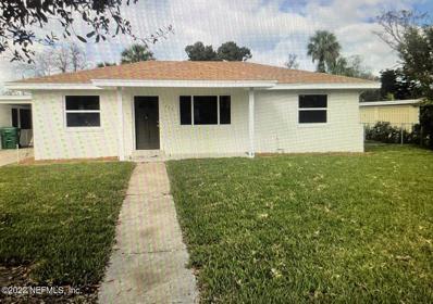 Jacksonville Beach, FL home for sale located at 825 14TH Ave N, Jacksonville Beach, FL 32250