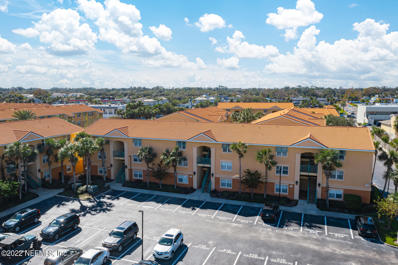 Jacksonville Beach, FL home for sale located at 108 Laguna Villas Blvd UNIT D11, Jacksonville Beach, FL 32250