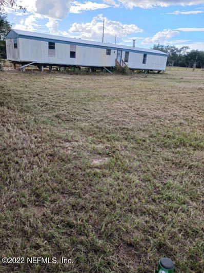 Melrose, FL home for sale located at 115 Boots Rd, Melrose, FL 32666