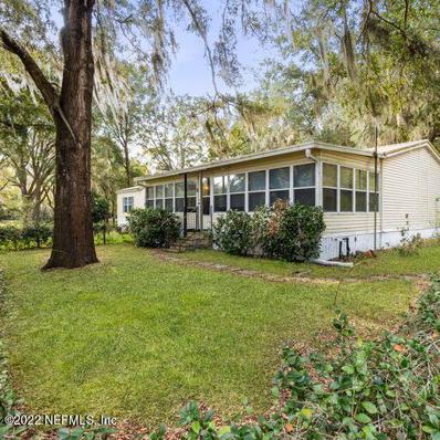 Hawthorne, FL home for sale located at 155 Little Orange Lake Dr, Hawthorne, FL 32640