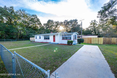 Palatka, FL home for sale located at 201 Pine St, Palatka, FL 32177
