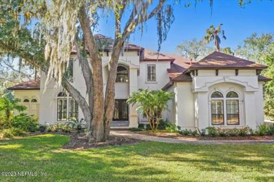 St Augustine, FL home for sale located at 142 Marshall Creek Dr, St Augustine, FL 32095