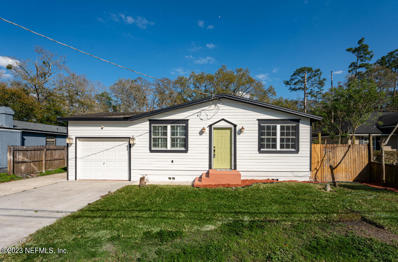 Jacksonville, FL home for sale located at 12703 Deeder Ln, Jacksonville, FL 32258