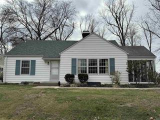 1703 McDowell, Vincennes, IN 47591 - #: 202320924