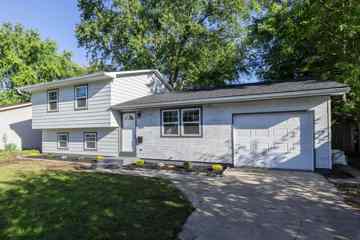 5049 Idlewood, South Bend, IN 46619 - #: 202333716