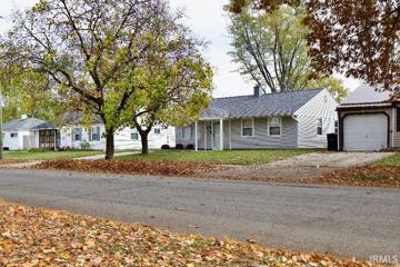 552 Manchester, South Bend, IN 46615 - #: 202341474