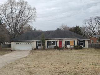 310 Whitson, Vincennes, IN 47591 - #: 202342364