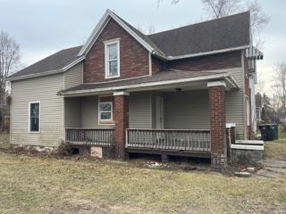 518 Johnson, South Bend, IN 46628 - #: 202404443