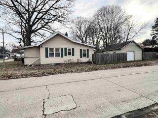 1801 Robinson, South Bend, IN 46613 - #: 202406703