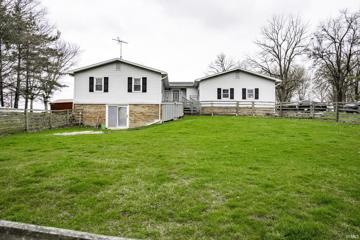 445 W Waits, Kendallville, IN 46755 - #: 202409117