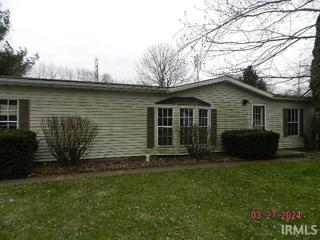 208 W Pine, South Whitley, IN 46787 - #: 202410045