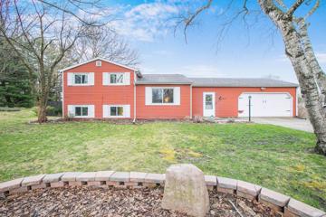 18040 Bariger, South Bend, IN 46637 - #: 202410167