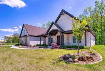 2270 Victoria Woods, Boonville, IN 47601 - #: 202414419