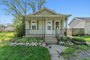 1919 Wabash, South Bend, IN 46613 - #: 202416455