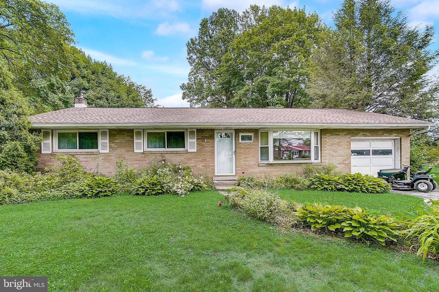 
	1621 Mark Twain Circle, Bethlehem, PA 18017 | MLS PANH108306 | Listing Information | Homes for Sale and Rent
