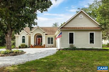 637 Cedar Meadow Dr, Nellysford, VA 22958 - #: 656007