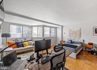 922 24TH Street NW Unit 414, Washington, DC 20037 - MLS#: DCDC2150554