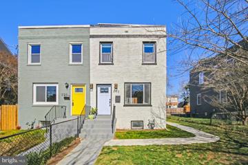 252 Oakwood Street SE, Washington, DC 20032 - MLS#: DCDC2151200