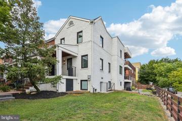 128 17TH Street NE, Washington, DC 20002 - #: DCDC2156808